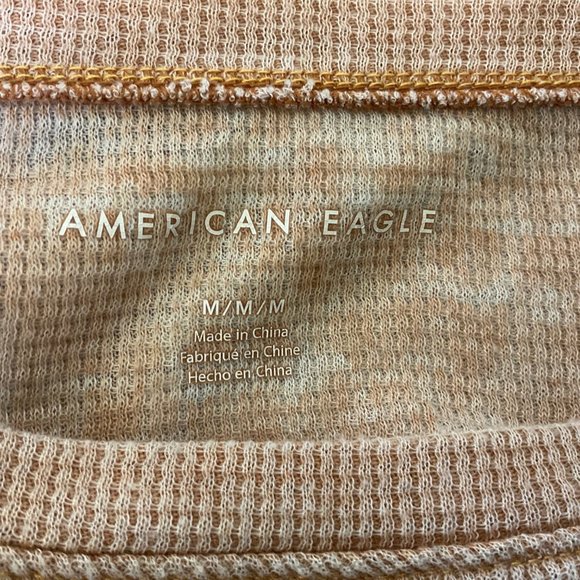 American Eagle Woman’s Med Tie Dye  Long Sleeve Waffle Print Top - Picture 4 of 8